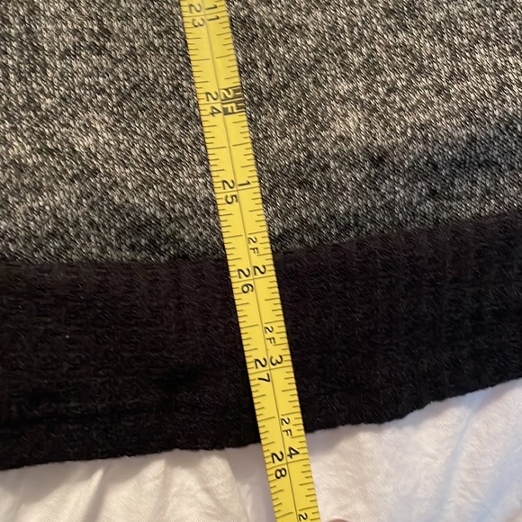 NWOT - size medium - Celeste - gray/black leopard print - top - Picture 9 of 10